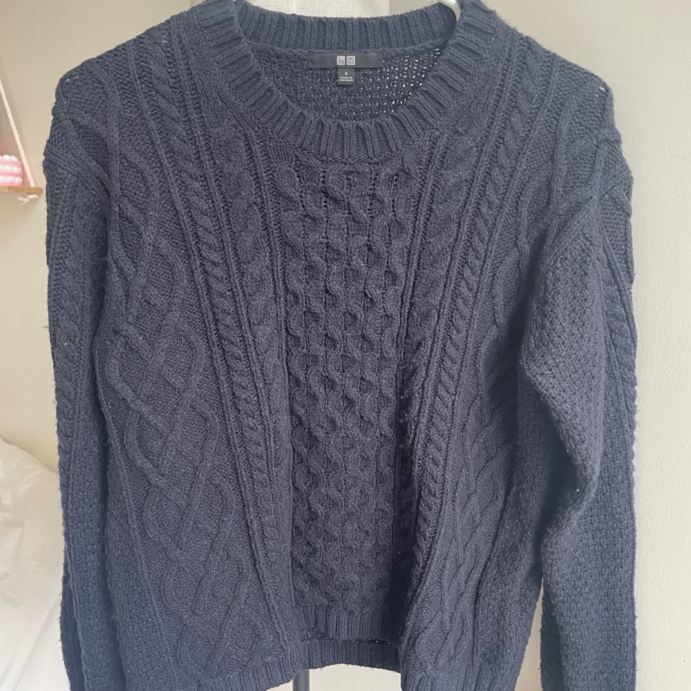 Cable Knit Sweater in Navy Blue